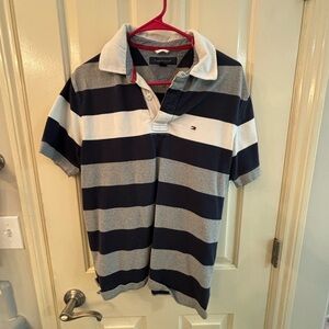 Tommy Hilfiger shirt men’s medium pullover